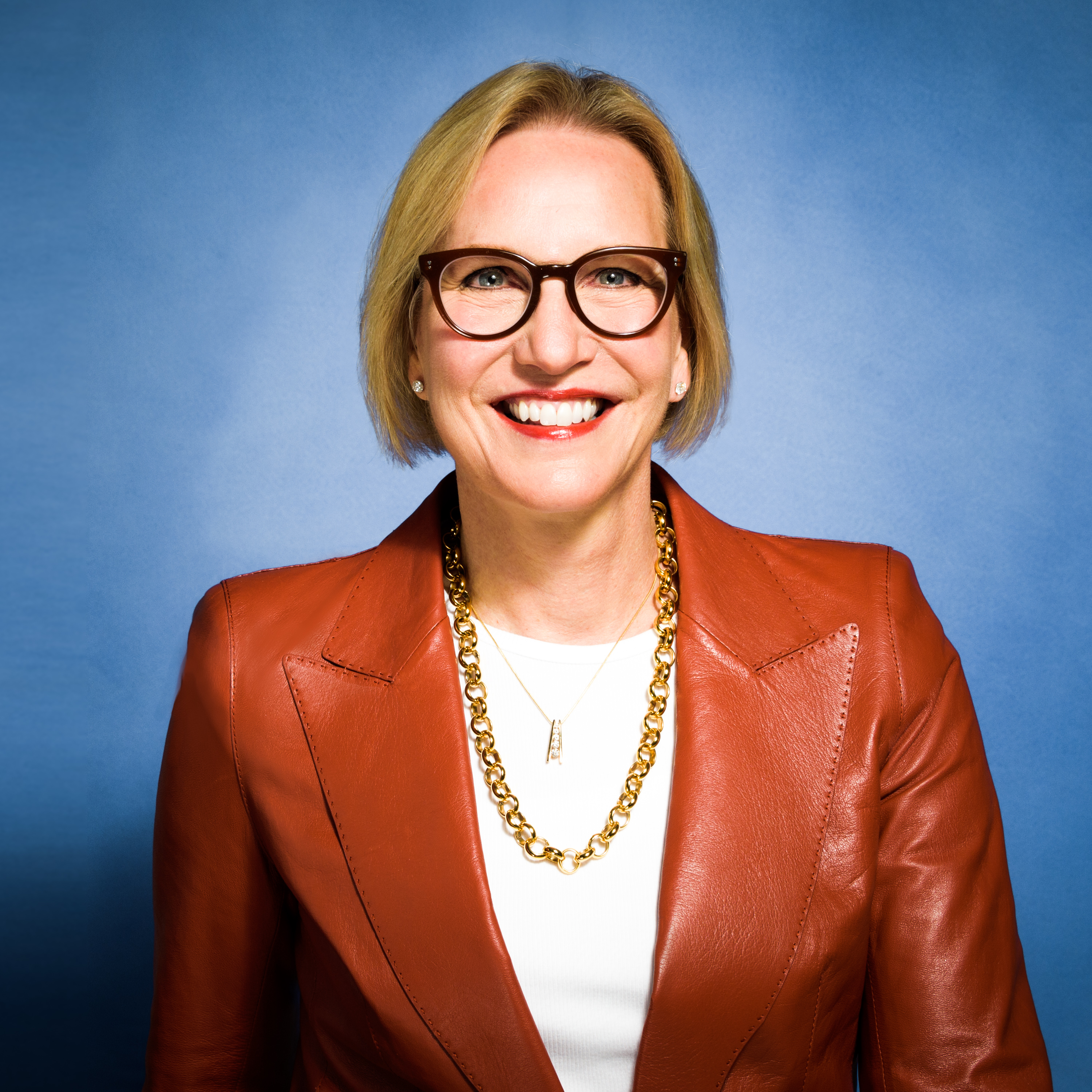 Headshot of Susan Podlogar