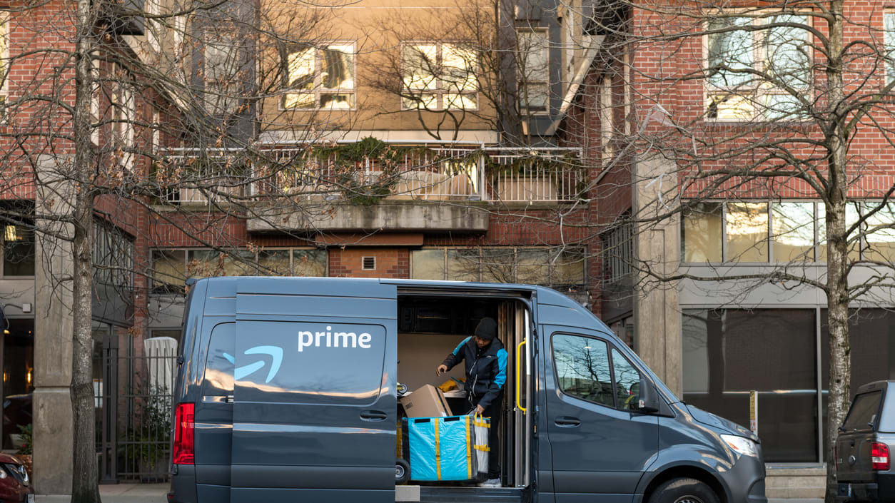 Amazon Encourages Partners to Stop Testing Drivers for Marijuana