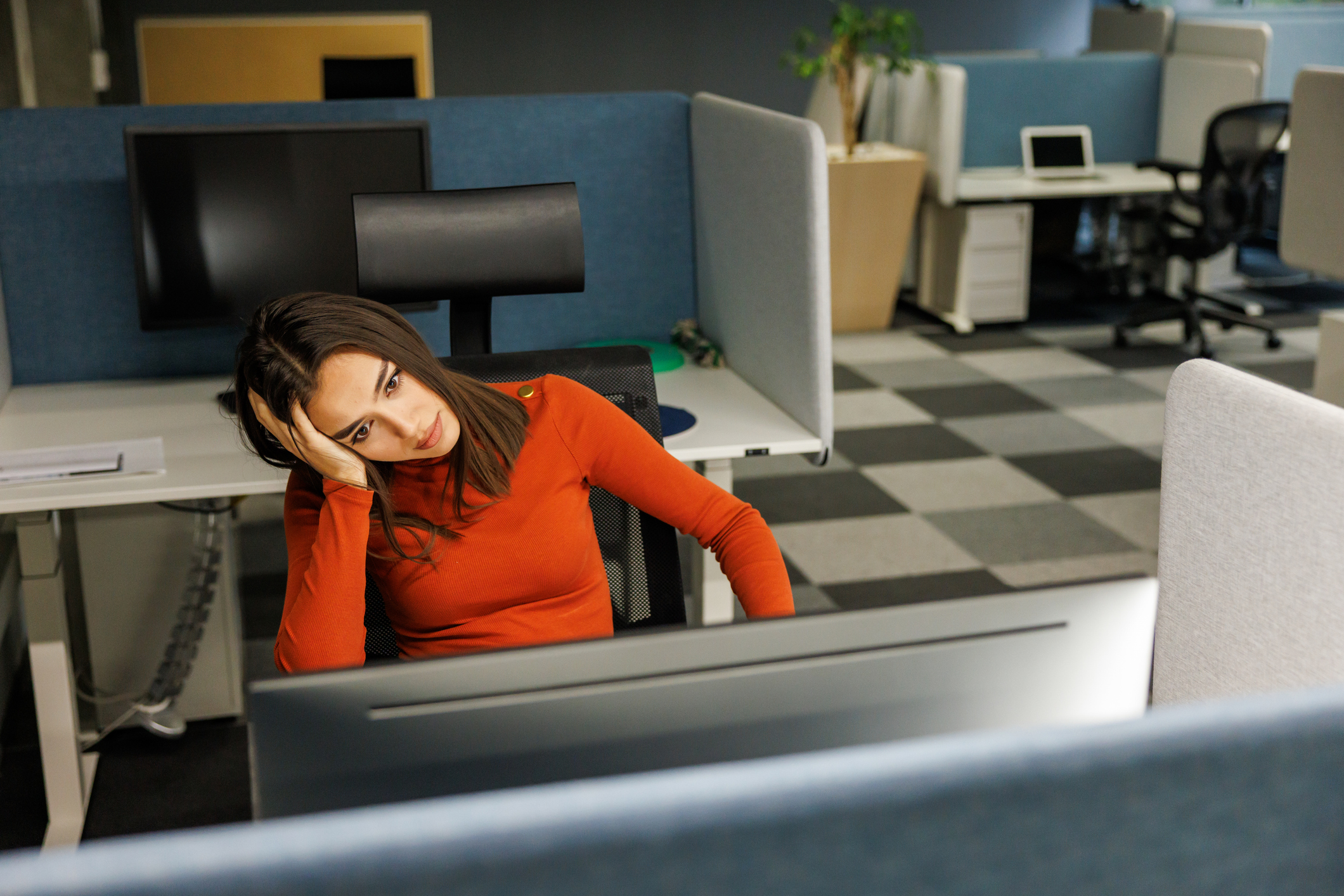 ‘Unbossing' Challenges the Traditional Career Ladder