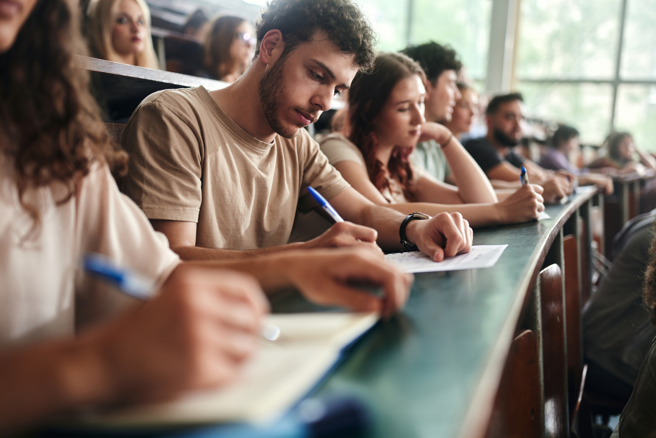 ICE Rule Limits F-1 Student Visa Stays to Four Years