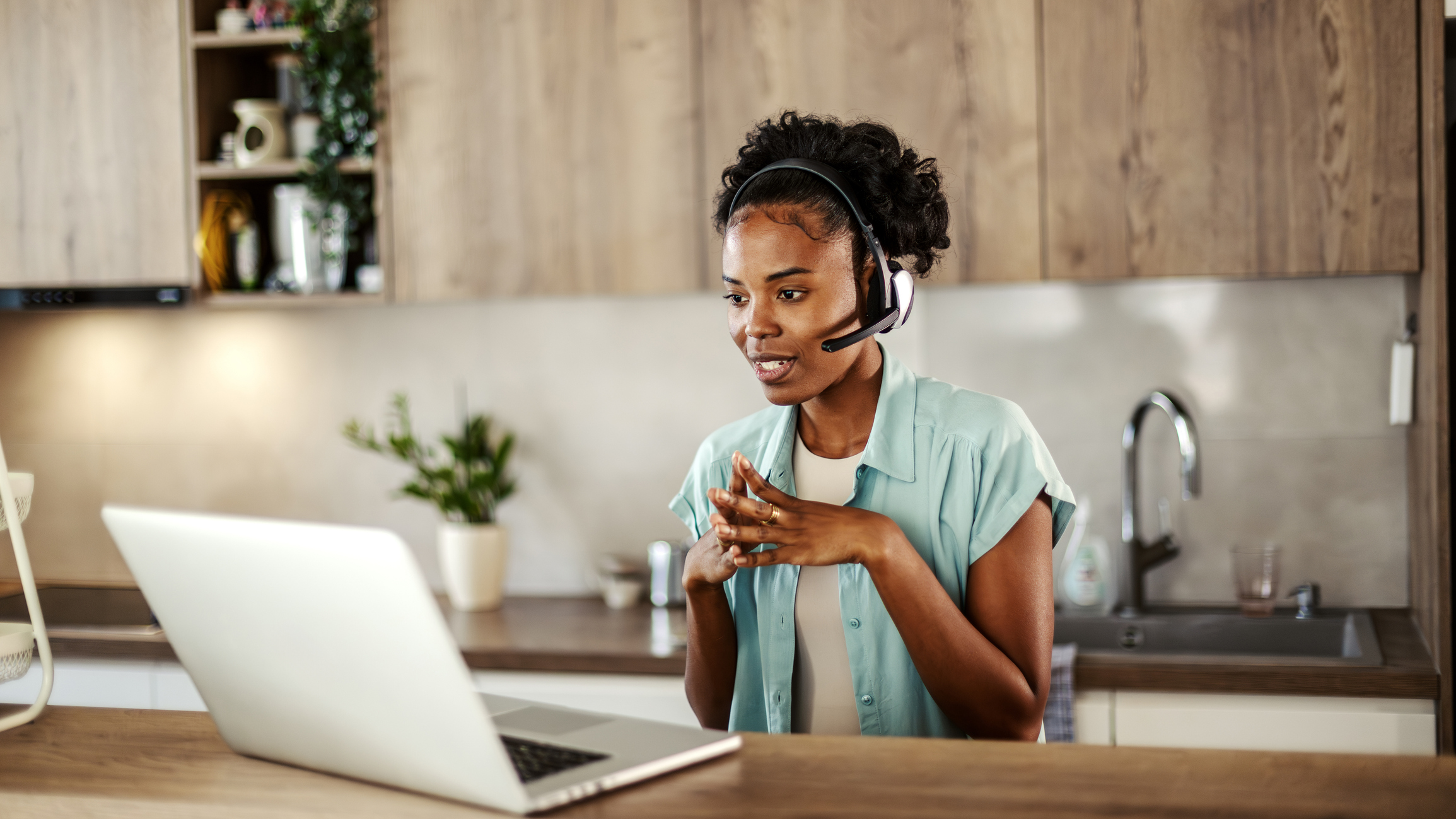 How Recruiters Can Handle Difficult Conversations