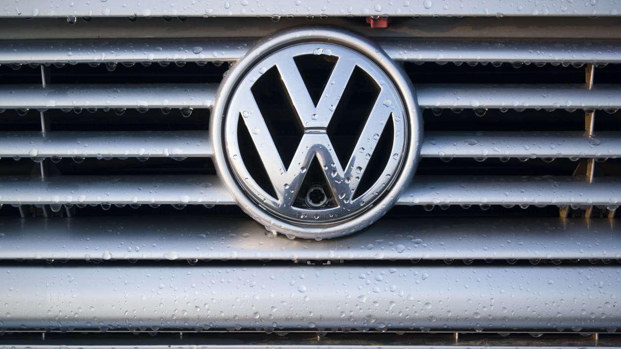 A close up of the logo of a volkswagen car.