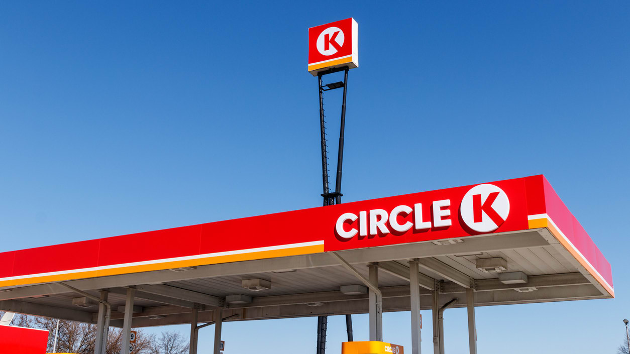 A gas station with a circle k sign.
