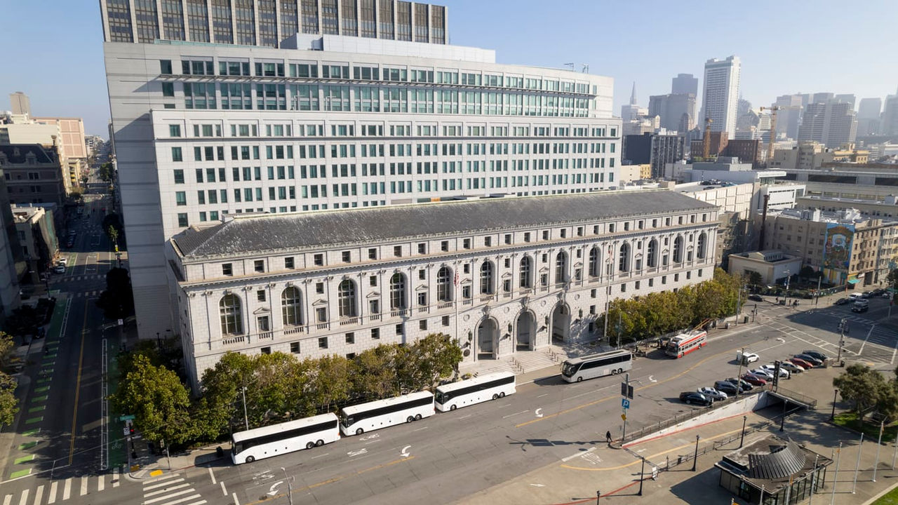 San francisco city hall, san francisco, california.